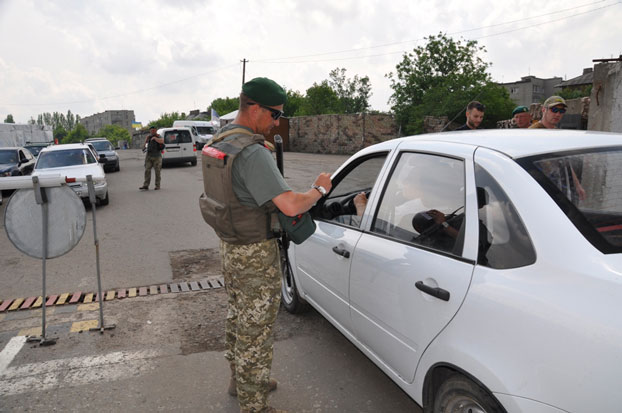 КПВВ Донбасса 8 июня: на всех направлениях небольшие очереди
