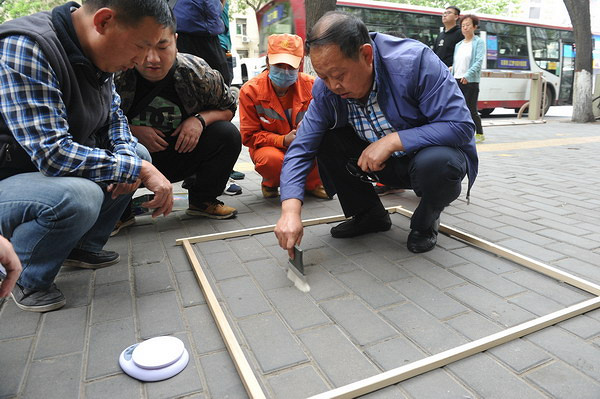 В Китае для оценки качества работы дворников начали взвешивать уличную пыль