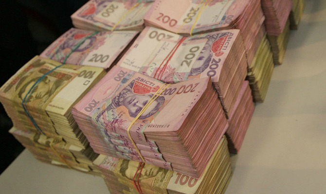 Чиновники одного из районных отделов образования украли у государства миллион гривень