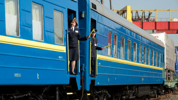 Из Покровска в свой первый рейс до Киева отправляется поезд № 245Д