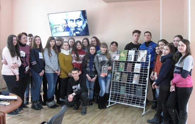 Константиновским студентам рассказали о любимых женщинах Тараса Шевченко