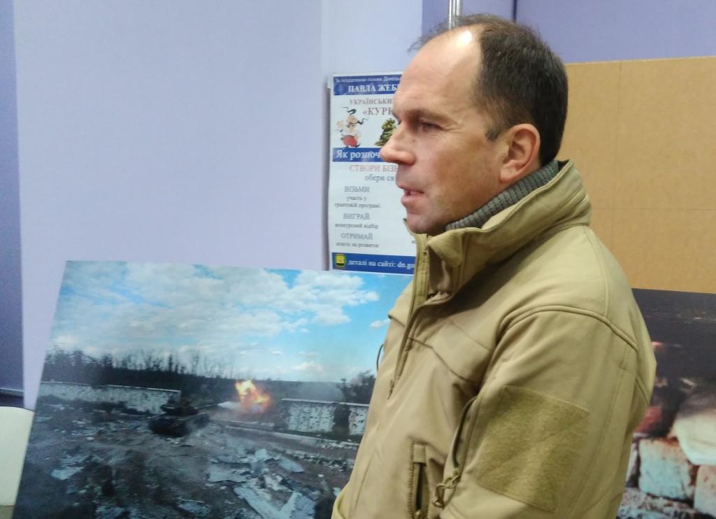 В Краматорске презентовали фотокнигу о войне на Донбассе