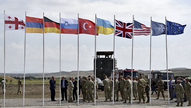 НАТО начало военные учения на территории Латвии 