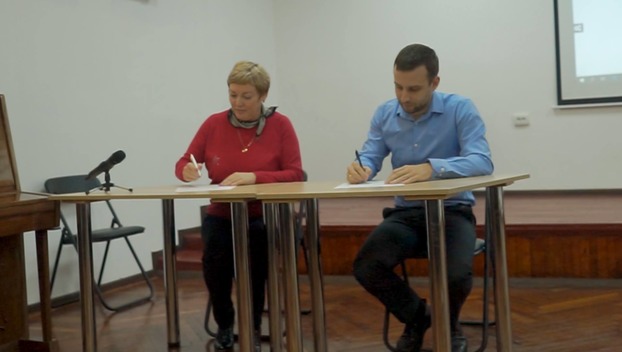 Родительские сборы в школах Дружковки можно будет отследить по интернету