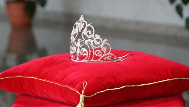 Девушек Доброполья приглашают побороться за корону королевы красоты