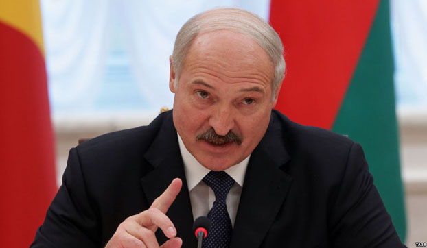 Лукашенко опроверг слухи о выходе Беларуси из СНГ и ЕврАзЭС