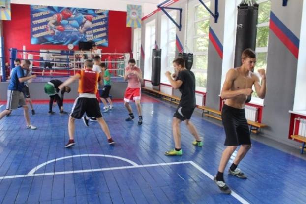 Боксеры области  готовились в Доброполье к чемпионату Украины