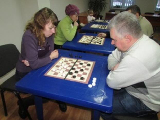 «Инваспорт» провел в Бахмуте турнир по шашкам