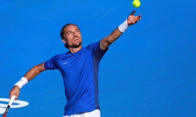 Украинец Долгополов уступил в финале турнира ATP бельгийцу Гоффену