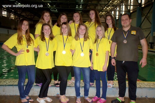 Юные ватерполистки Донетчины завоевали награды чемпионата Украины