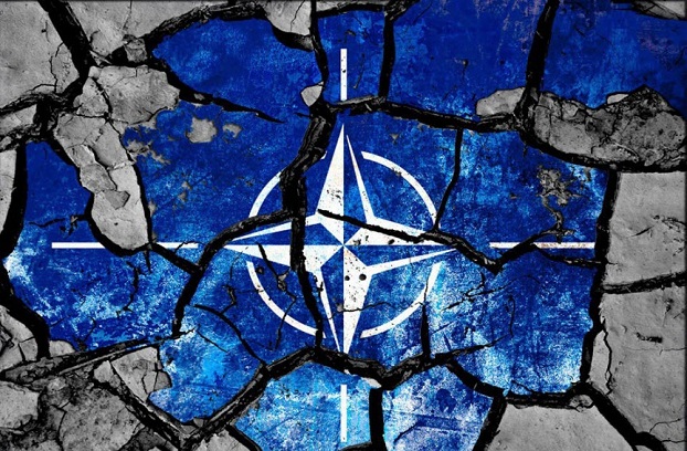 НАТО не должно распадаться из-за разногласий Трампа и ЕС – Столтенберг