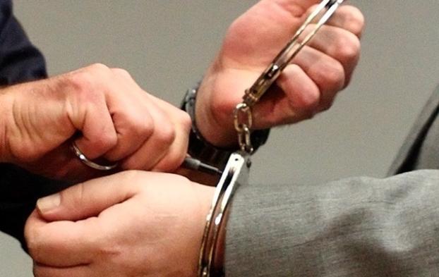 Напился и жестоко избил ребенка: на Днепропетровщине суд арестовал домашнего тирана