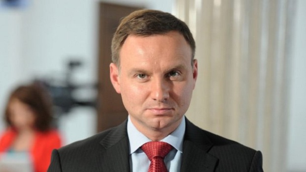 Президент Польши поддерживает ввод миротворцев ООН на Донбасс