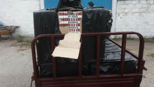 Житель Донбасса возил тысячи пачек сигарет в …мотороллерах