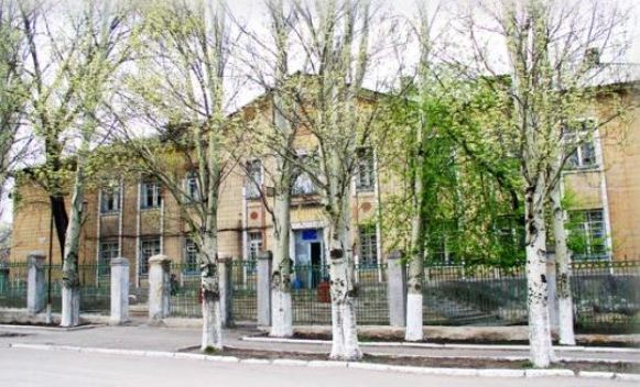 Опорные школы Донецкой области еще не готовы к учебному году