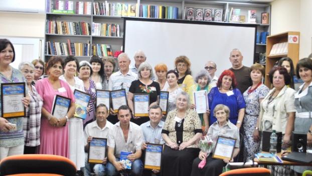Поэты Донбасса провели областной литературный фестиваль