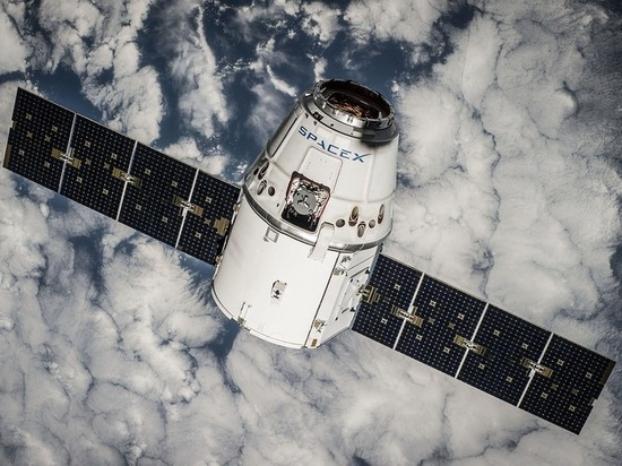 SpaceX запустила ракету для раздачи «вселенской» сети Wi – Fi