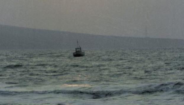 Российское судно с углем село на мель в Азовском море