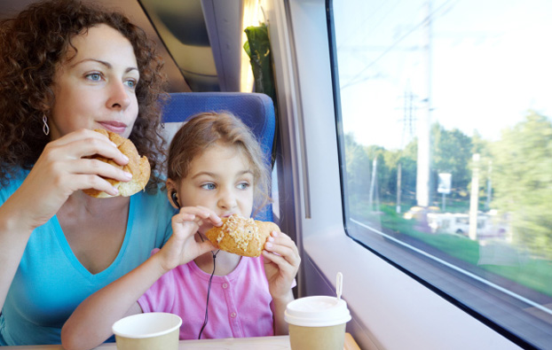 «Укрзализныця» обещает полноценное питание в поездах уже в этом месяце