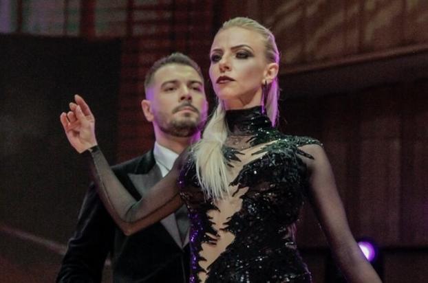 Российский танцор избил свою партнершу