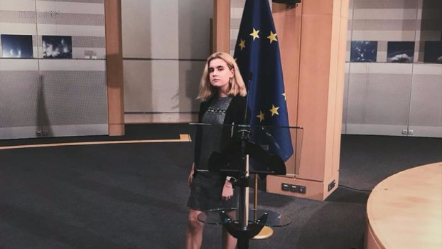 15-летняя переселенка из Донецка стала евродепутатом