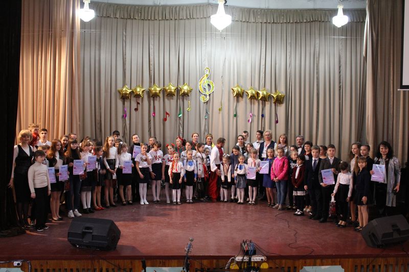 В Доброполье состоялся фестиваль творческих коллективов