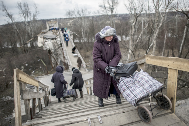 Мост в Станице Луганской закроют на ремонт