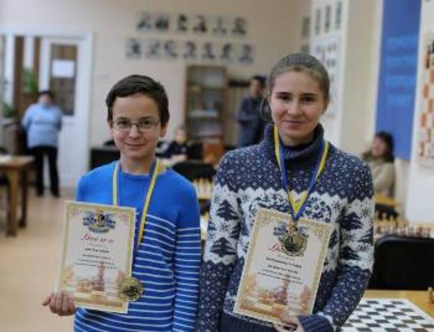 На юниорском шахматном чемпионате Донецкой области доминировали краматорчане