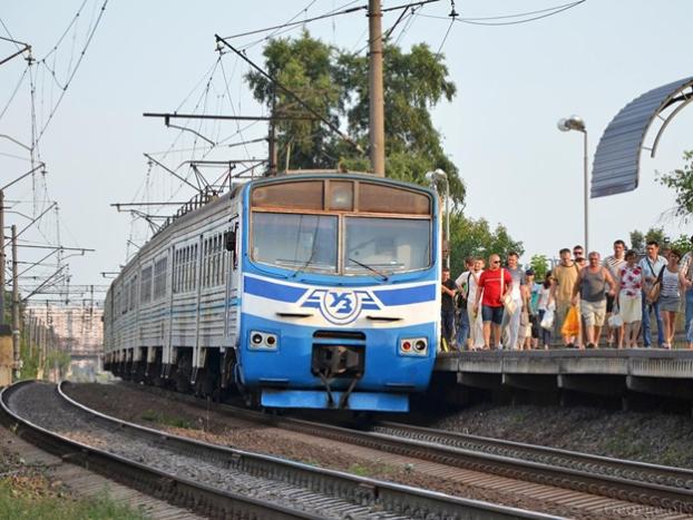 В Киеве отменили рейсы городской электрички: названа причина