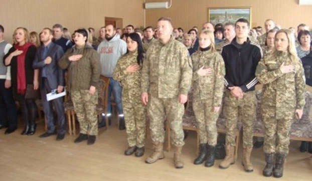 В Покровске чествовали военных и волонтеров