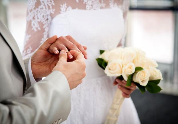 Каждый десятый брак в Мариуполе заключается с иностранцами