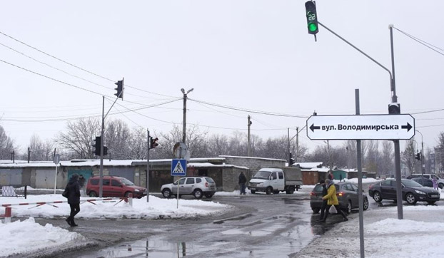 На улицах Покровска появились новые светофоры