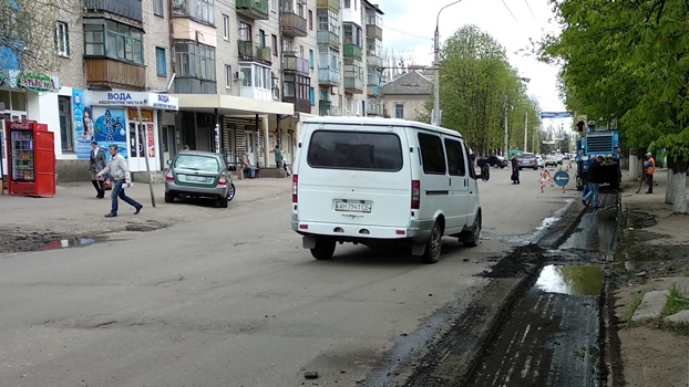 Ремонт дорог в Славянке: меньше, но лучше