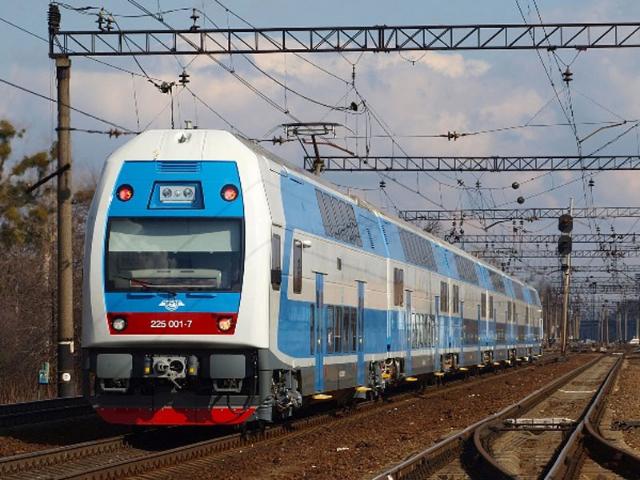 "Укрзализныця" вернет в эксплуатацию 2 двухэтажных поезда Skoda