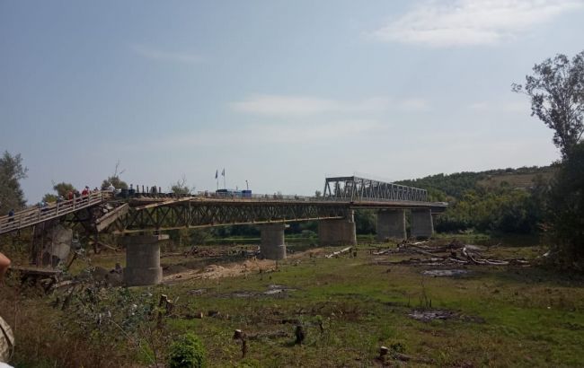 Украина настаивает на деполитизации ремонта моста в Станице Луганской