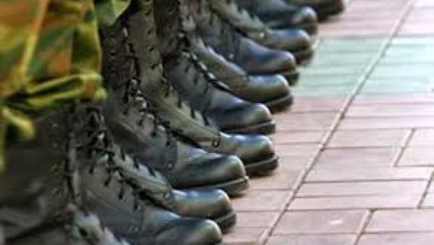 Выпускникам вышей не отвертеться от службы в армии Украины 