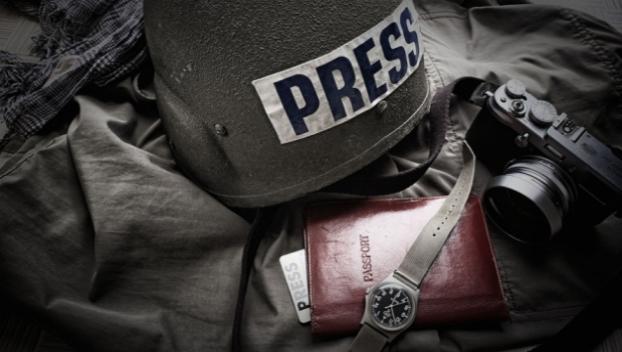 «Миротворец» опубликовал личные данные аккредитованных в «ДНР» журналистов