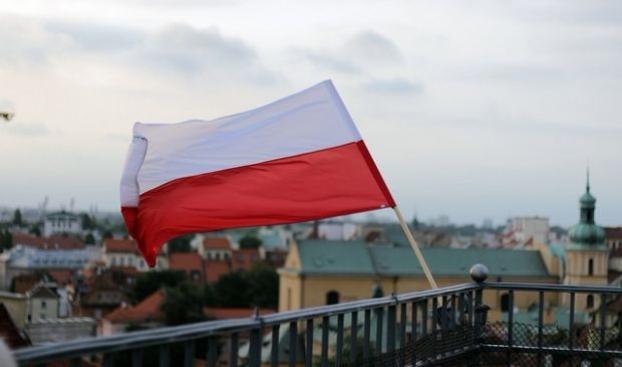 В Польше украинку работодатель оставил умирать на улице