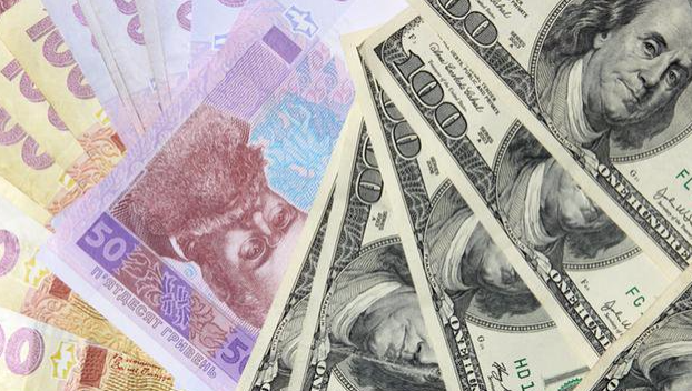 Цены в Украине вырастут из-за курса доллара 