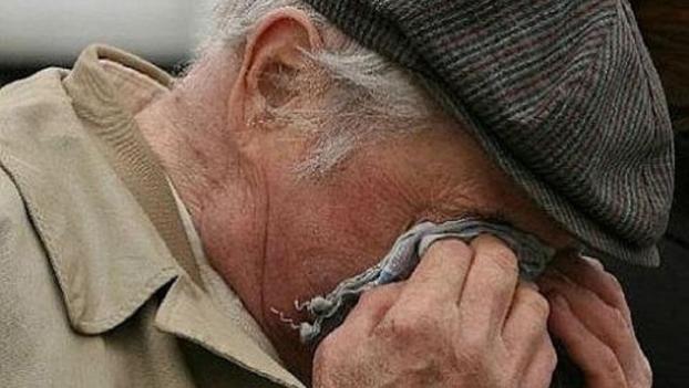 Доверчивость 84-летнего жителя Доброполья обогатила мошенницу на 50 тысяч гривень