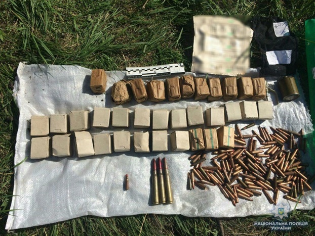Полиция изъяла больше двух тысяч единиц оружия и боеприпасов за месяц