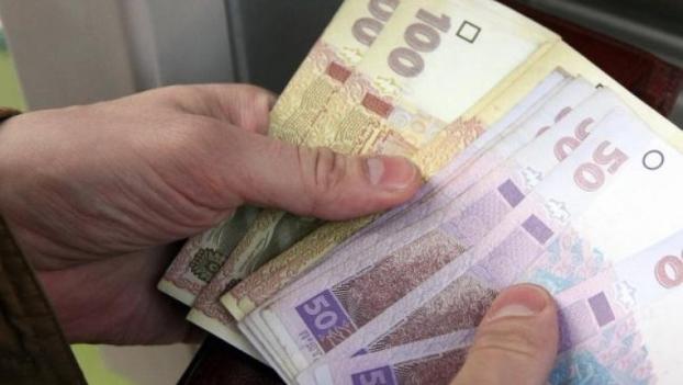 Когда минимальная зарплата в Украине  будет 4 200 гривень