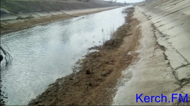 Заметили серьезную нехватку воды: Северо-Крымский канал обмелел