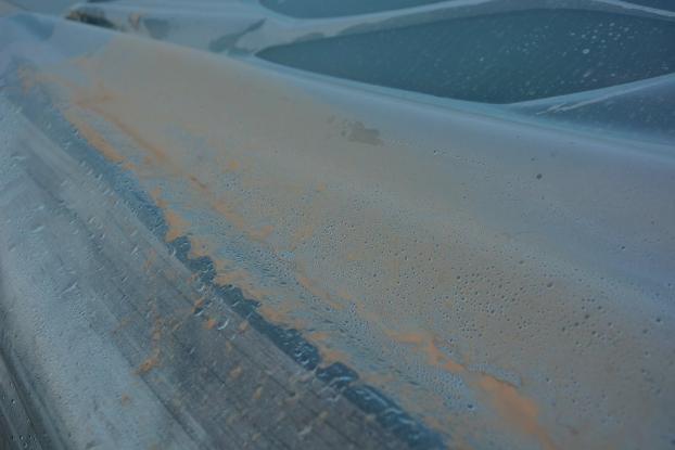 В Донецкой области с дождем выпал песок из Африки