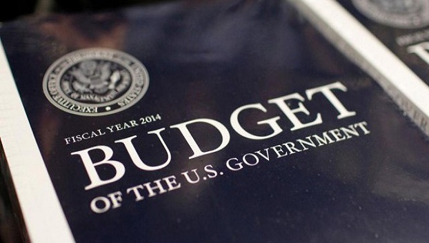 Бюджет США на будущий год предполагает огромный дефицит 
