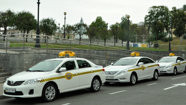 Почему службы такси Киева закрывают
