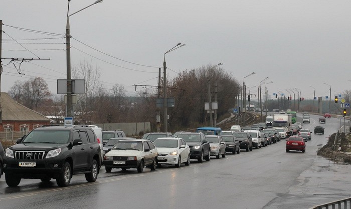 Стала известна ситуация на КПВВ «Майорск» и «Марьинка» утром 10 января