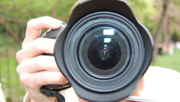В Краматорске на 9 мая у журналиста отобрали фотоаппарат