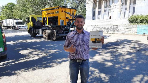 Новую установку для ямочного ремонта дорог тестируют в Константиновке – видео 