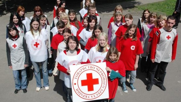 Покровск: Общество Красного Креста помогает нуждающимся людям